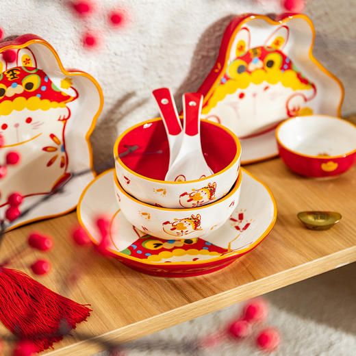 【摩登主妇&兔年限定】碗盘餐具可爱陶瓷饭碗碟套装新年家用汤碗 商品图0