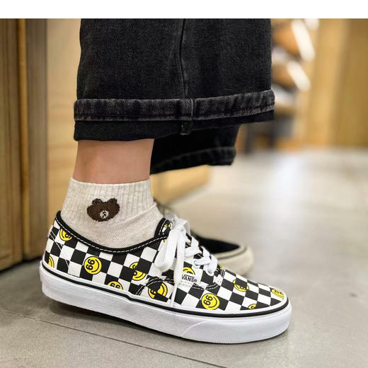 VANS  Aut个性印花棋盘格女款低帮板鞋VN000EE3BP9 商品图3