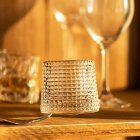 摩登主妇威士忌酒杯家用杯子不倒翁啤酒杯玻璃锤纹转转杯洋酒杯