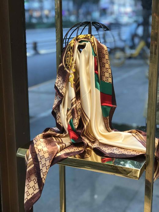 优品堂【90大方巾】 商品图1