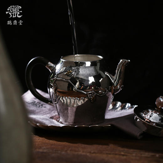 鹤鼎堂 闻天系列 于罿急须錾刻凌寒留香（银色）（缺货） 商品图2