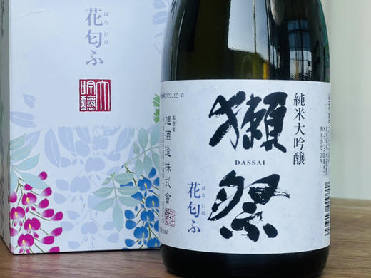 720ml獭祭【花旬】纯米大吟酿清酒，口感微甜、精米步合30%，酒精度12%，非常好入口的一款酒，性价比也极高 商品图6