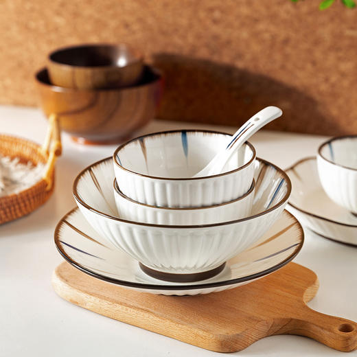 摩登主妇兰禾日式餐具盘子碗家用2022新款汤碗饭碗盘子碗碟套装 商品图2