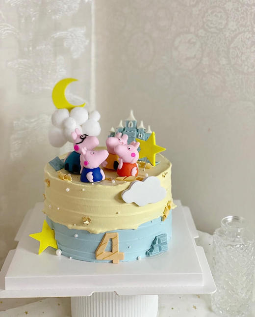 佩奇猪一家蛋糕 商品图0