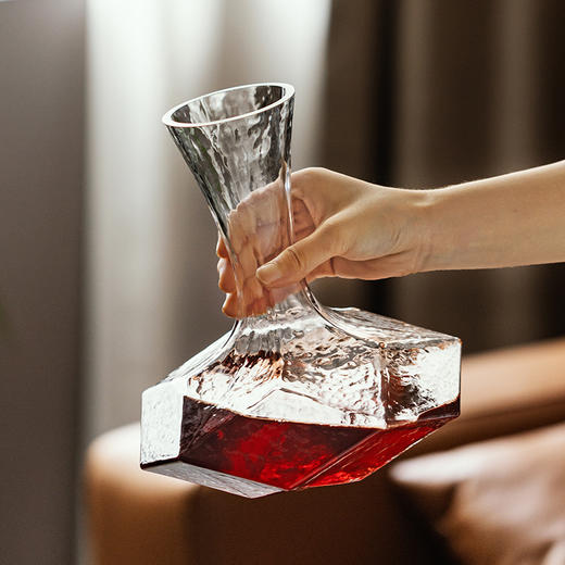 摩登主妇红酒醒酒器家用奢华高档分酒器玻璃钻石呼吸式快速红酒壶 商品图2