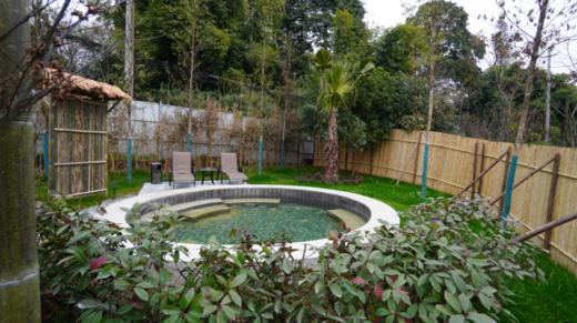 【崇州·上元来德温泉酒店·温泉shou发·近九龙沟】299抢599元观景房+早餐+温泉+小熊猫乐园门票 商品图3