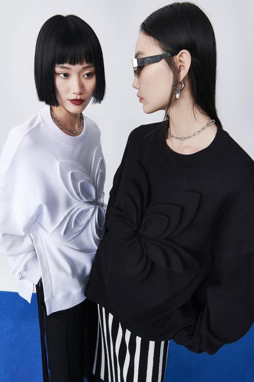 立体花卫衣 商品图1