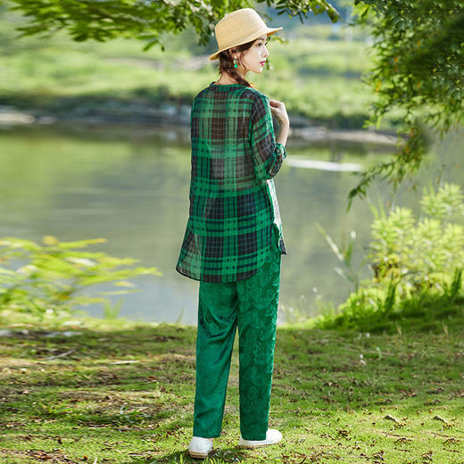 夏季新款，复古风简约通勤轻薄格子衬衫配提花缎面阔腿裤套装女HR-WS22609 商品图2