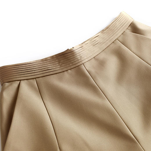 高腰显瘦，版型敲好西装短裤卡其色休闲A字遮胯设计女WLZD-2301802 商品图3