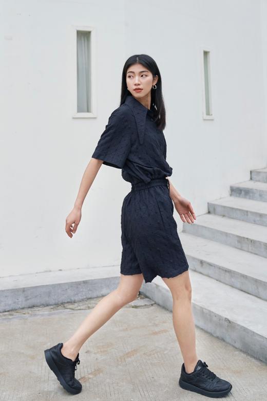 进口压花面料衬衣 商品图2