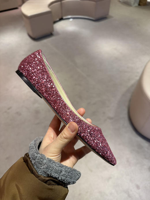 好价¥Jimmy Choo 粉闪平底鞋 下单找码 目前码全 商品图1