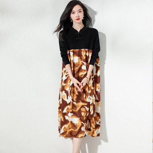 QYZLM58617 长裙子显瘦遮肉微胖针织连衣裙 超长款印花拼接修身显瘦裙子 商品图2