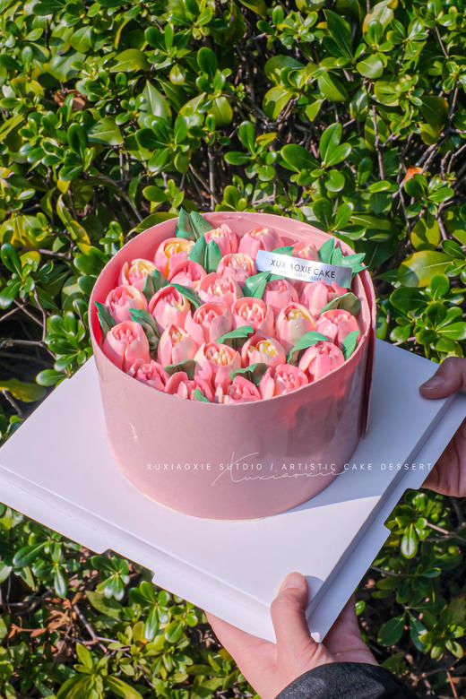 2023郁金香花盒「奶油霜花朵」调温巧克力围边 6寸3层胚2层夹心 商品图1