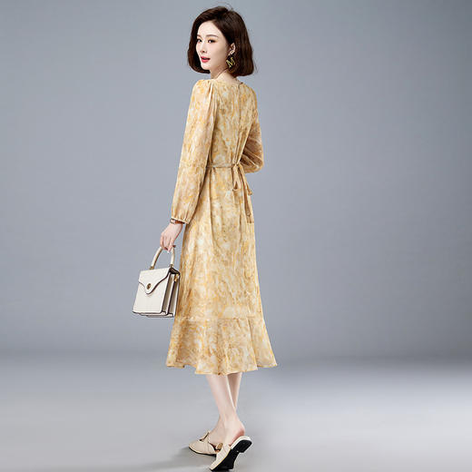 法式复古，新款长袖中长款碎花裙修身显瘦设计感小众连衣裙女春HR-WM89079 商品图2