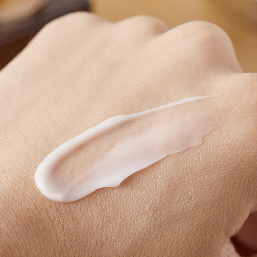 北京同仁堂紧致抗皱眼霜+精华霜 ， 皮肤紧致、眼周无纹，年轻精致 商品图1