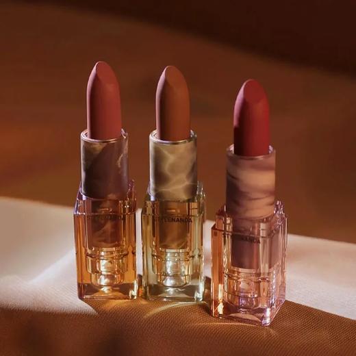 【预售 急单慎拍】3CE口红透明壳小冰块水波纹琥珀暮色慕唇膏哑光蜜桃奶油杏色烟管 商品图0