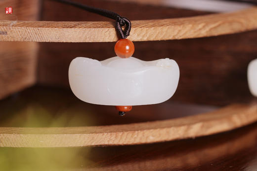 和田玉羊脂白玉【元宝】吊坠一对  配精美编织挂绳 赠证书 商品图1