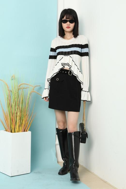 AVA 拼色条纹饰不规则上衣 5936 商品图0