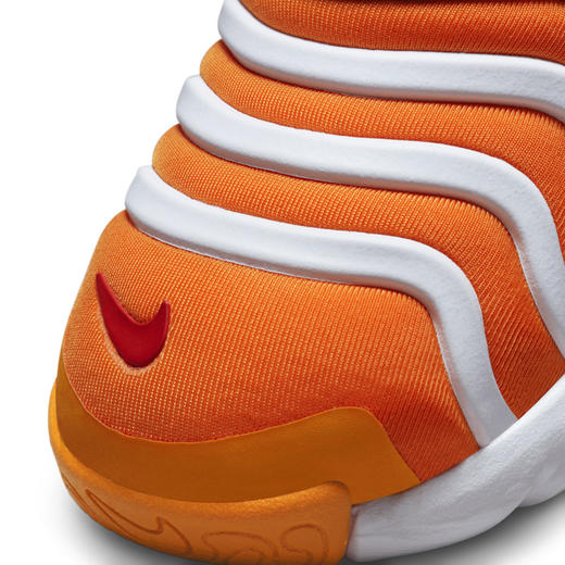 Nike Dynamo Go SE (TD) 婴童易穿脱运动童鞋 FD4634 商品图3