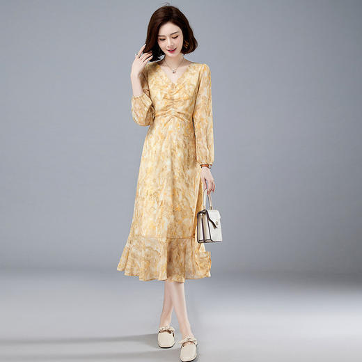 法式复古，新款长袖中长款碎花裙修身显瘦设计感小众连衣裙女春HR-WM89079 商品图3