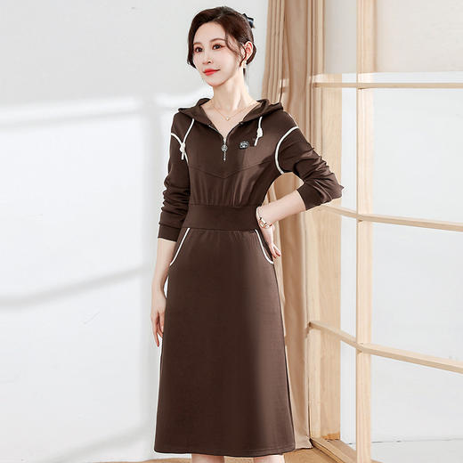 简约收腰时尚连帽休闲A字裙时髦裙子QYM-23MT11 商品图2