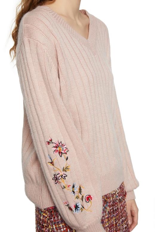 EVA OUXIU伊华欧秀 V领刺绣粉色毛衣 5746 商品图2