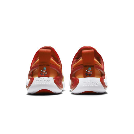 Nike Dynamo Go SE (TD) 婴童易穿脱运动童鞋 FD4634 商品图4