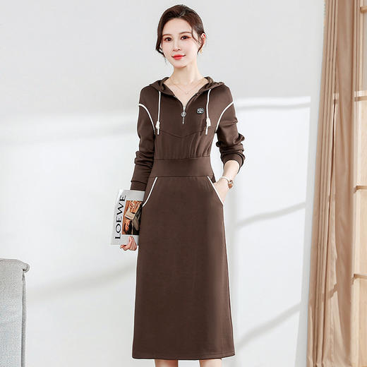 简约收腰时尚连帽休闲A字裙时髦裙子QYM-23MT11 商品图0