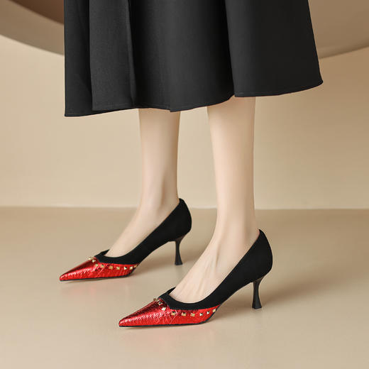 性感优雅，尖头蛇皮铆钉浅口单鞋ZF3529 商品图11