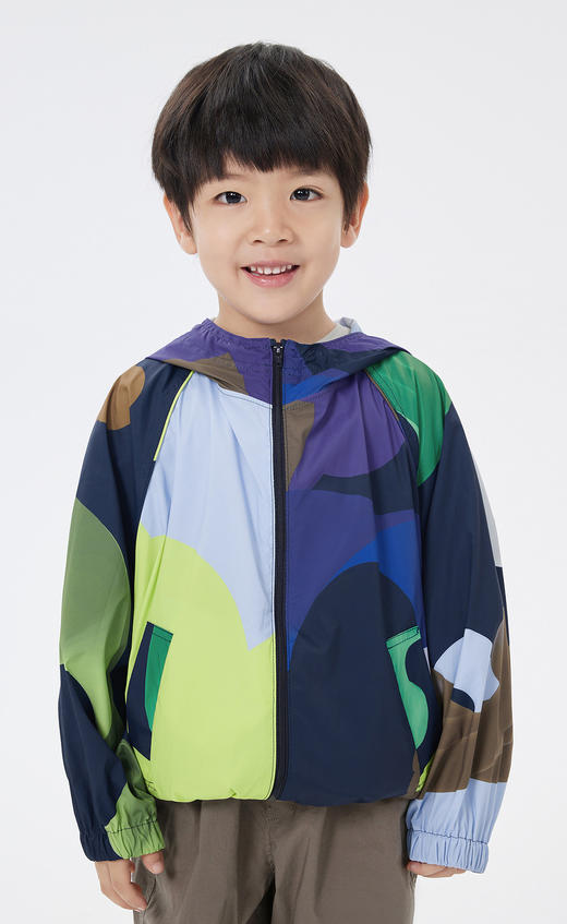 jnby  23年春款  原创印花轻薄短款风衣  1N3912770 商品图7