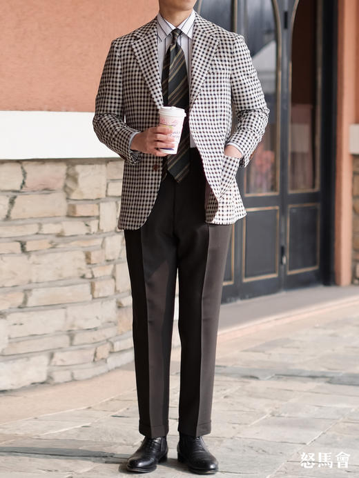 Alfred Brown 澳洲美丽诺初剪羊毛强捻抗皱墨绿色意式工艺裤装 商品图9