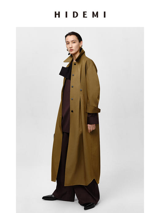 HIDEMI 军绿色斜纹廓形袖极简设计感纽扣腰带式长款风衣外套 商品图3