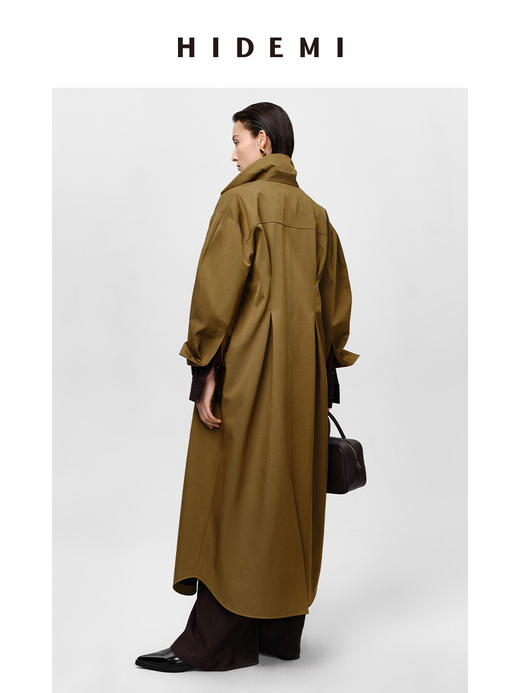 HIDEMI 军绿色斜纹廓形袖极简设计感纽扣腰带式长款风衣外套 商品图2