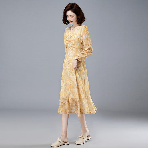 法式复古，新款长袖中长款碎花裙修身显瘦设计感小众连衣裙女春HR-WM89079 商品图1