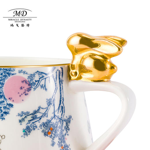 【玛戈隆特】玉兔呈祥办公室马克杯女生陶瓷高颜值可爱家用水杯早餐杯 商品图1