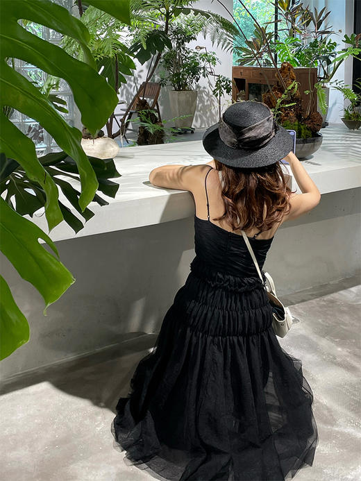 年终特惠  不退不换！！！草木芳华吊带纱裙 商品图0