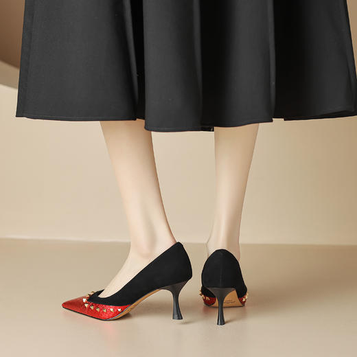 性感优雅，尖头蛇皮铆钉浅口单鞋ZF3529 商品图12