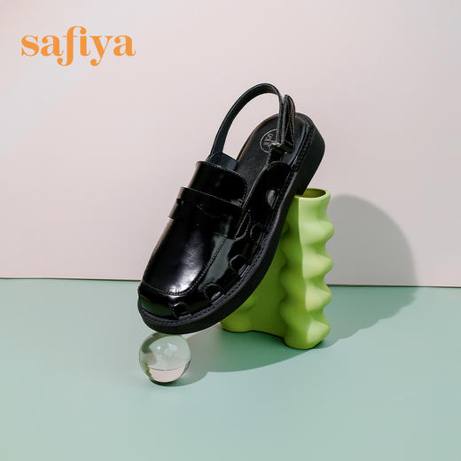 Safiya/索菲娅 新潮设计感2023年春季新款洞洞包头后空小众粗跟凉鞋 SF32115001 商品图4