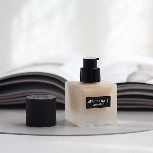 现货▲植村秀小方瓶羽纱持妆粉底液 控油抗氧化 防水防汗 雾面版 35ml 商品图1