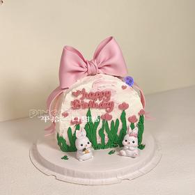 兔兔蛋糕（请至少提前一天预定）