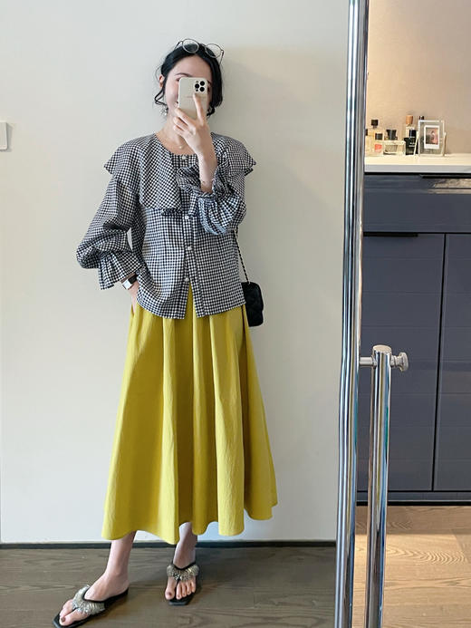 时髦法式氛围感 黑白格天丝衬衫 大荷叶领设计 商品图4