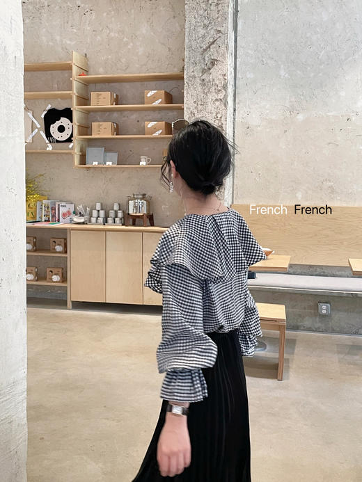 时髦法式氛围感 黑白格天丝衬衫 大荷叶领设计 商品图0