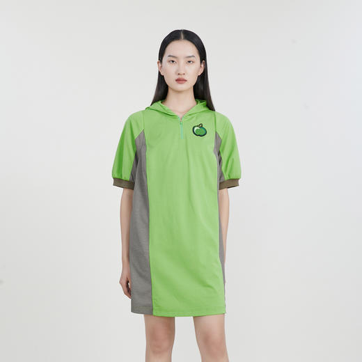谜底连帽H型连衣裙2023春季新款休闲拼接直筒卫衣裙短袖231ML0098 商品图0