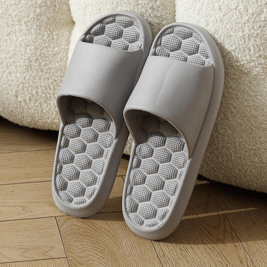 【夏季无忧 时尚6色！】超舒适情侣按摩防滑凉拖鞋 夏季浴室凉拖鞋 居家室内舒适软底拖鞋情侣女家用四季浴室洗澡轻便室外穿凉拖鞋 商品图3