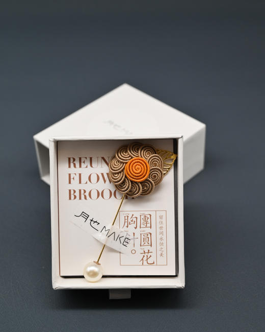 刺绣胸针 商品图5