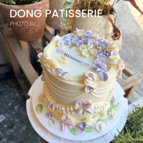 INS复古 春日意境 · 奶油霜蛋糕