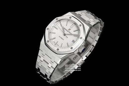 AP50周年纪念款女款爱彼皇家橡树  型号15550ST——15451ST震撼上线：剔除机芯甲板多余部分，使之变得更加镂空——成就钢表巅峰—— 实力演绎 卫冕“钢”王！ 商品图1