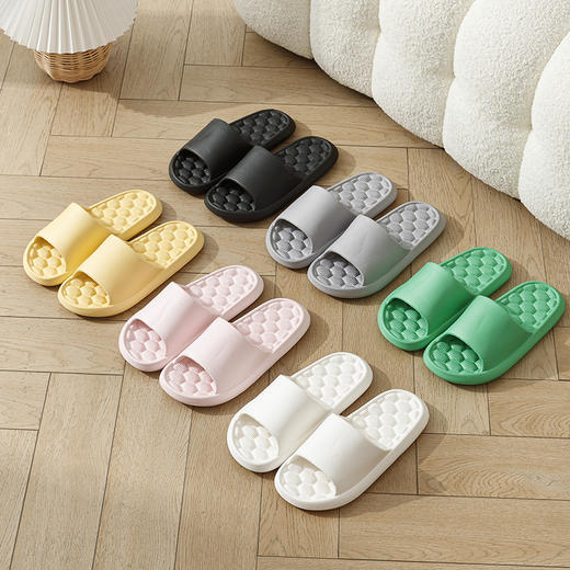 【夏季无忧 时尚6色！】超舒适情侣按摩防滑凉拖鞋 夏季浴室凉拖鞋 居家室内舒适软底拖鞋情侣女家用四季浴室洗澡轻便室外穿凉拖鞋 商品图1