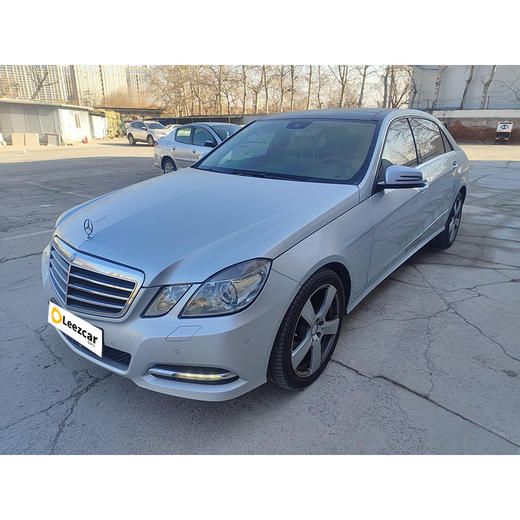 奔驰 E 260L CGI时尚型【长租-北京】 商品图2