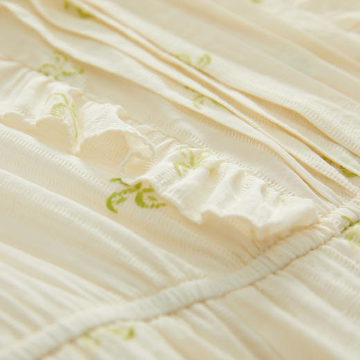 谜底V领提花中长款连衣裙2023春新款小清新荷叶边裙短袖231ML0134 商品图3